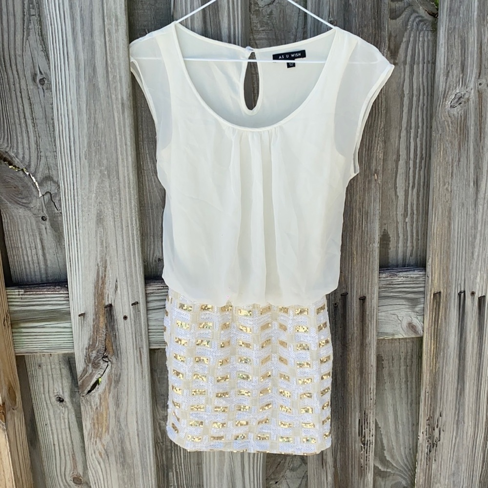 Cream sequence dress XS